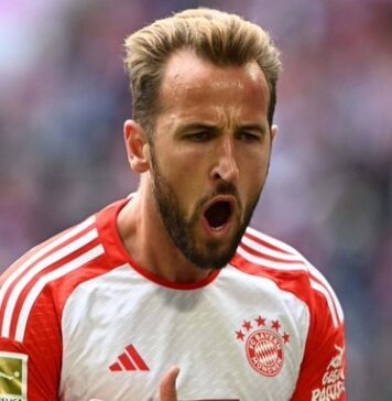 Harry Kane reaguje na swoje pierwsze trofeum w karierze