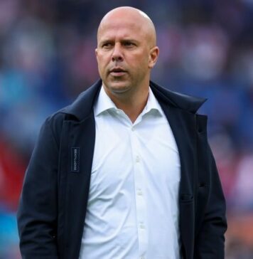 Arne Slot komentuje incydent samochodowy podczas parady Liverpoolu