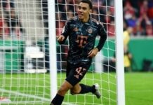 Vinicius Junior wspiera Jamala Musialę po koszmarnej kontuzji w meczu z PSG