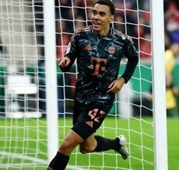 Vinicius Junior wspiera Jamala Musialę po koszmarnej kontuzji w meczu z PSG