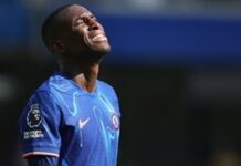 Złe wieści dla Chelsea: napastnik pauzuje do kwietnia z powodu kontuzji