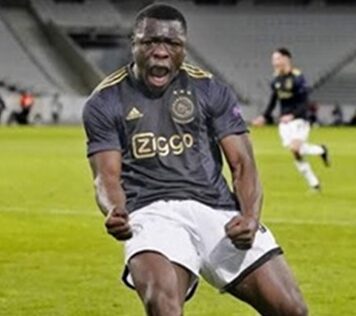 Napastnik Ajaxu wzbudza zainteresowanie trzech klubów Premier League