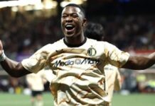 Badania medyczne w przyszłym tygodniu: Aston Villa pozyskała napastnika Feyenoordu