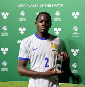 Bayern i Liverpool walczą o obrońcę Lipska