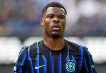 Czy Manchester City jest zainteresowany Dumfriesem?