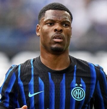 Czy Manchester City jest zainteresowany Dumfriesem?