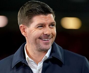 Córka słynnego piłkarza rodzi córeczkę