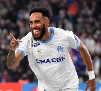 Aubameyang jest bliski powrotu do ligi francuskiej