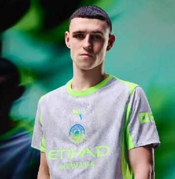 Zawodnicy Manchesteru City prezentują trzeci strój zespołu