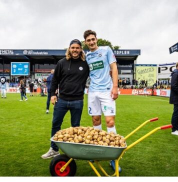 Najlepszy zawodnik meczu otrzymał ponad pół tony ziemniaków