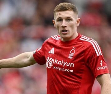 Manchester United przystępuje do wyścigu o Elliota Andersona