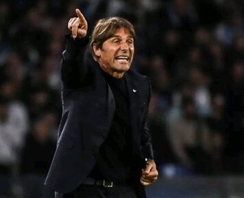 Obrona Frankfurtu zadziwiła trenera Napoli