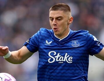 Bournemouth poluje na ukraińskiego obrońcę Evertonu